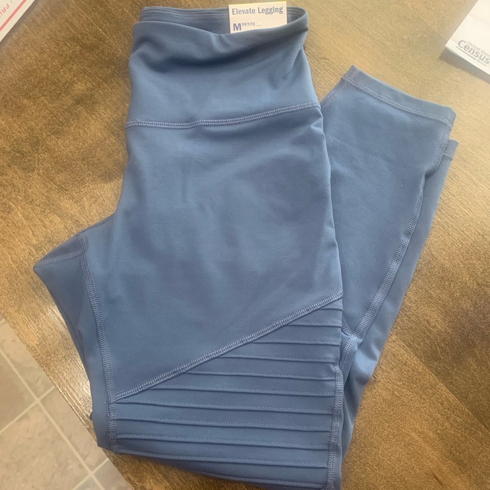 Elevate leggings M Petite